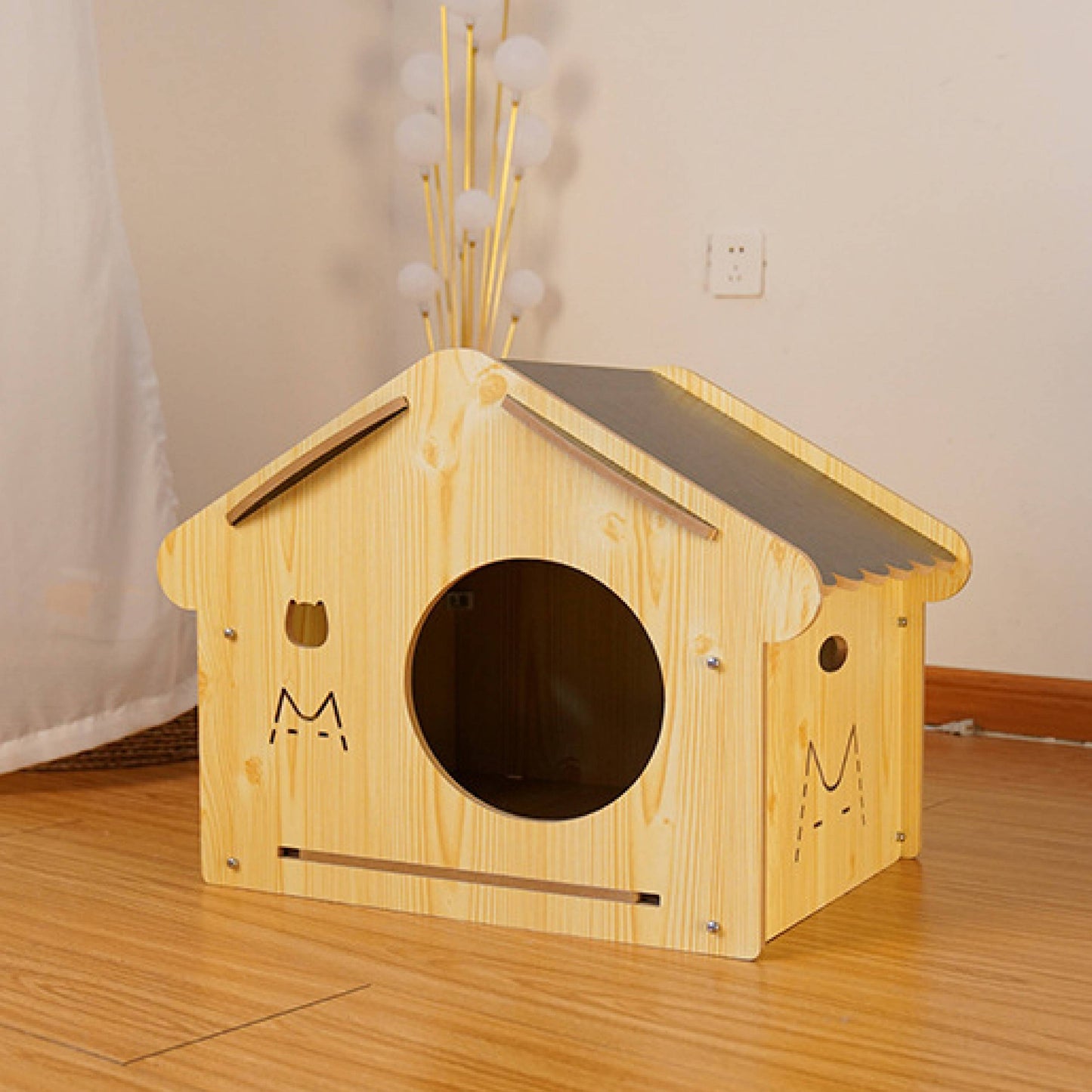 Mekidulu wooden dog and cat house with doors and windows